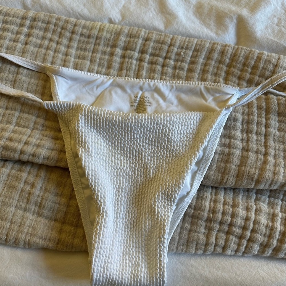 Monday Swimwear Barbados bottom